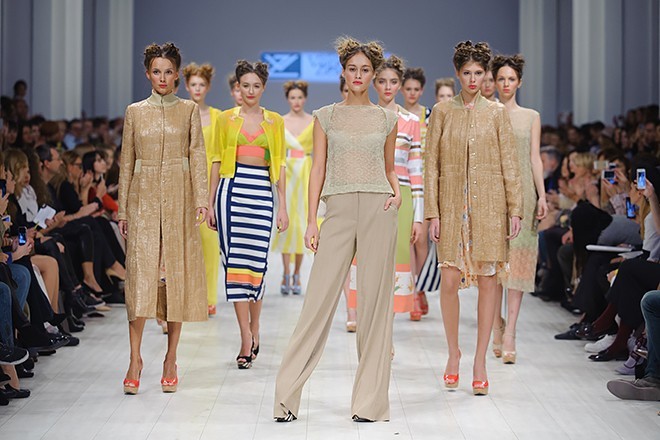 Українські модники успішно продовжують свої покази на Ukrainian Fashion Week