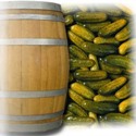 Чим відрізняються квашені огірки від солоних огірків, адже в будь-якому випадку практично використовується один і той же метод соління огірків